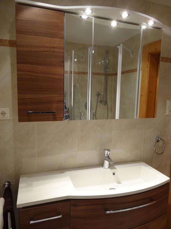 Ferienwohnung Irmgard Steinberg am Rofan Номер фото